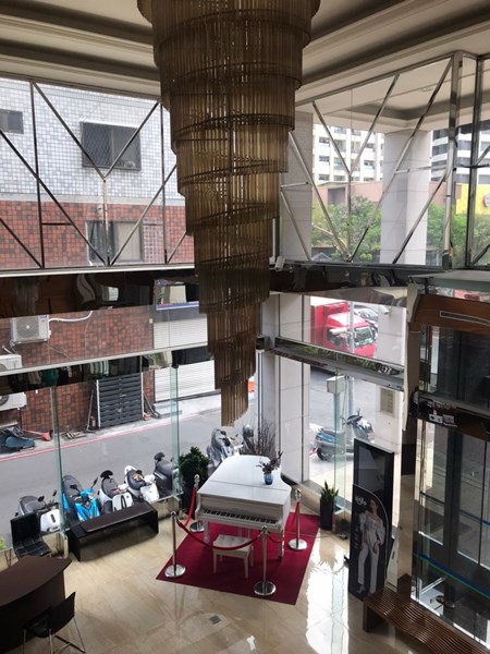 高雄眼科醫師推薦 頂級設備治療 專業諮詢smile全飛秒近視雷射診所 最快速 安全無負擔 Beautytoday美麗線上 台灣