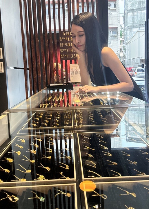 台中鑽石對戒-晶漾金飾銀樓