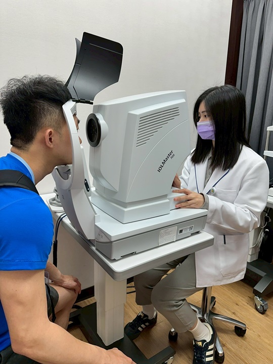 台北近視治療價錢-台全眼科