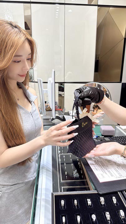 台中婚戒-晶漾金飾鑽石銀樓 台中婚戒-晶漾金飾鑽石銀樓